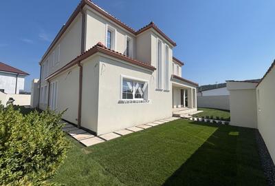 Casă individuală cu 5 camere cu Piscina în Central - 11