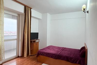 Apartam 2 cam , centrala , a.c. , spațios 66mp - 2