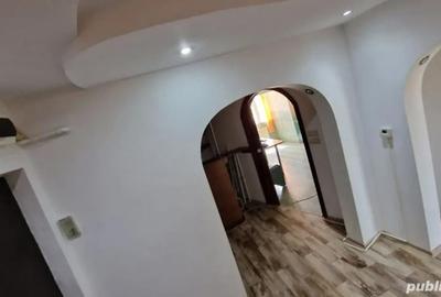 Apartament cu 3 camere decomandat, mobilat în Aleea Sporturilor - 8