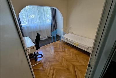 Apartament cu 4 camere decomandat în Zorilor - 12