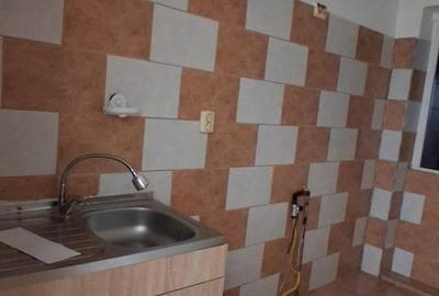 Apartament cu 2 camere semidecomandat în P-ța Reșița - 1
