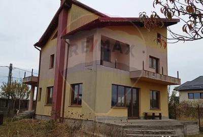 Casă cu 3 camere cu Teren 570 Mp în Săftica - 14