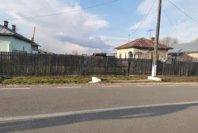 Teren de 1700 mp, în Mogoșani