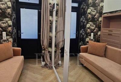 Garsonieră, mobilată în Est - 11