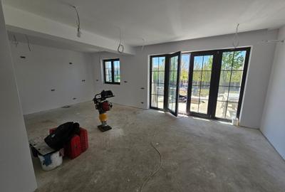 Propiertar - Single 8 camere, 1000 mp, central, panouri - 3