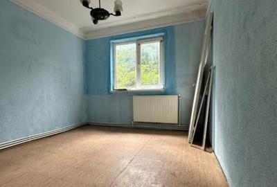 - Apartament 2 camere confort 2, zona Viziru 1, etaj 3. - 4