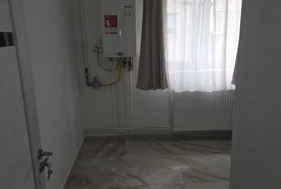 Garsonieră decomandată în Central - 5