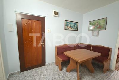 3 camere decomandate de vanzare la etajul 2 cu balcon si pivnita - 11