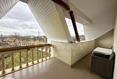 Casă cu 6 camere cu Teren 1650 Mp în Central - 2