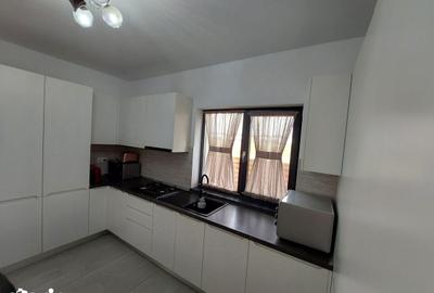 Casă cu 3 camere cu Teren 259 Mp în Central - 9
