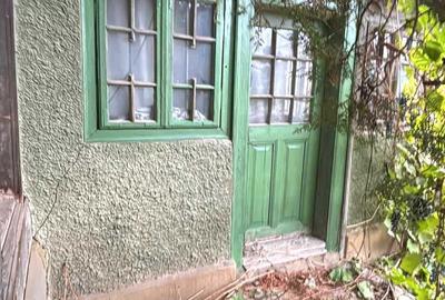 Casă cu 3 camere în Fințești - 1