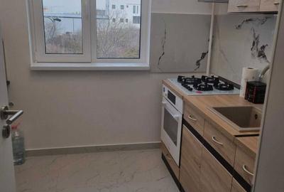 Apartament cu 2 camere decomandat în Tunari