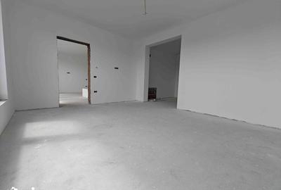 Casă cu 4 camere cu Teren 410 Mp în Central - 6