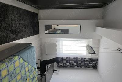 Apartament cu 3 camere semidecomandat în UTA - 8