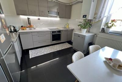 Apartament cu 2 camere decomandat în Central - 3