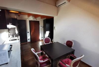 Apartament cu 2 camere semidecomandat în P-ța Unirii - 2