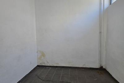 Spațiu comercial, de 80 mp, în Central - 2