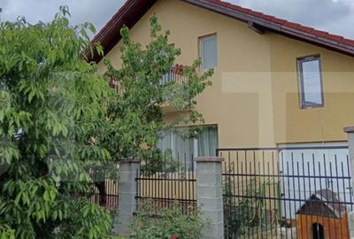 Casă cu 3 camere cu Teren 260 Mp în Giroc