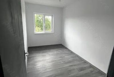 Apartament cu 3 camere decomandat în Central - 1
