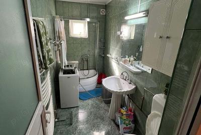 Apartament cu 4 camere semidecomandat - 1