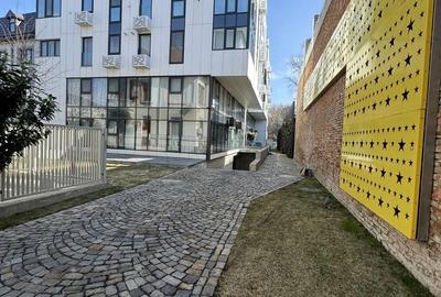 Apartament cu 3 camere în Central - 14