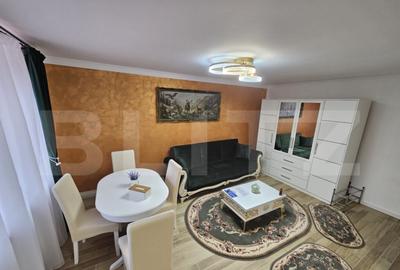Apartament cu 3 camere de inchiriat, 70 mp, zona Centru, Al - 5