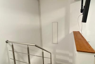 Apartament cu 3 camere decomandat în Tractorul - 5
