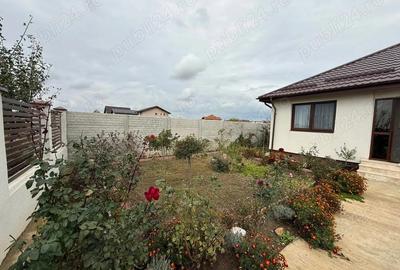 Casa pe parter Clinceni , str Ortansei , teren 640 mp. - 3