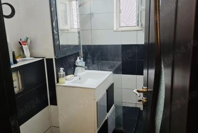 Apartament cu 3 camere, 2 bai, balcon si boxa -- parter inalt, zona Eliberarii - 2