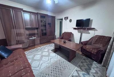 Apartament cu 3 camere semidecomandat în Central - 3