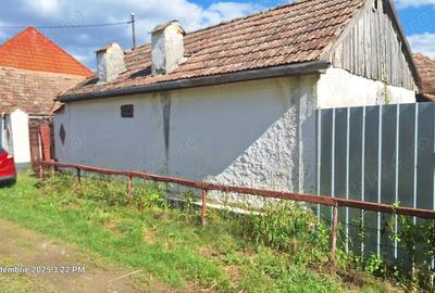 Casa de vanzare in ?ichindeal, 35 km de Sibiu - 2