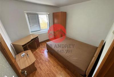 Apartament cu 2 camere decomandat în E3 - 2