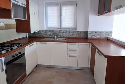 Apartament cu 2 camere decomandat în Subcetate - 4