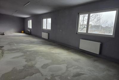 Spațiu comercial, de 250 mp, în Central - 5