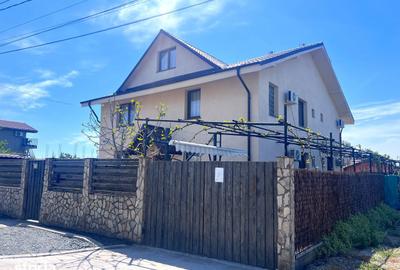 Casă cu 8 camere cu Teren 400 Mp în Limanu - 1