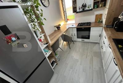 Apartament de vanzare, cu 3 camere, 80 mp, zona Sud - 11