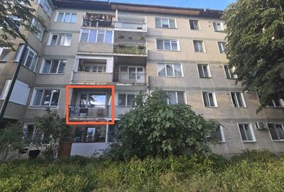 Apartament cu 2 camere decomandat în 1 Mai - 5