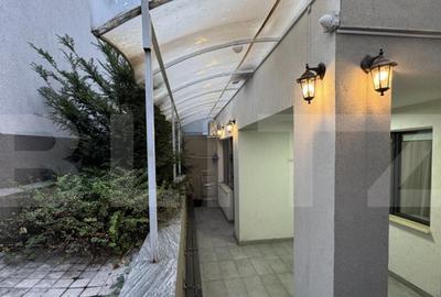 Apartament de 4 camere pe 2 niveluri, curte, 2 locuri de par - 14