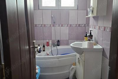 Apartament cu 3 camere semidecomandat în Central - 5