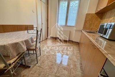 Apartament cu 3 camere decomandat, mobilat în Traian - 5