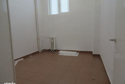 Spațiu comercial, de 146 mp, în Intim - 10