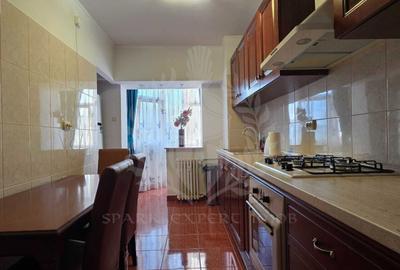 //3 CAMERE// ULTRACENTRAL// - 3