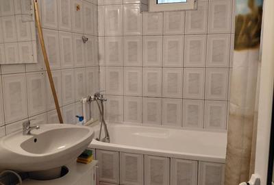 Apartament cu 2 camere semidecomandat în Micro 16 - 12