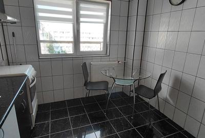 Apartament cu 3 camere decomandat în Berceni - 8