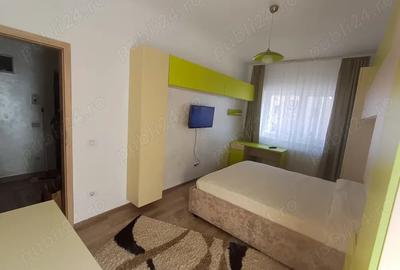 Inchiriez apartament in Tractorul - 10