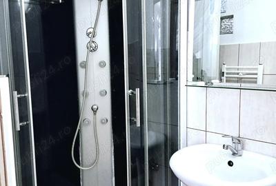 Apartament cu 5 camere decomandat în Central - 4