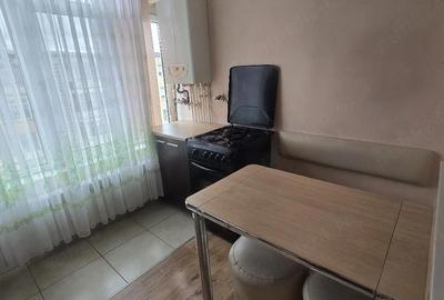 Garsonieră decomandată în Central - 1