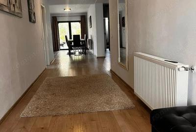 Casă cu 5 camere cu Teren 612 Mp în Moșnița Nouă