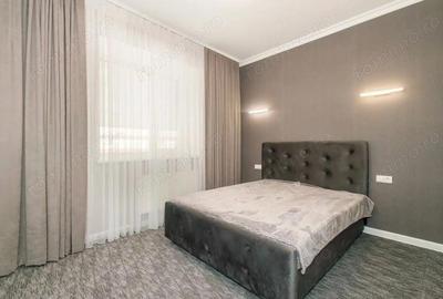 Garsonieră decomandată în Lipovei