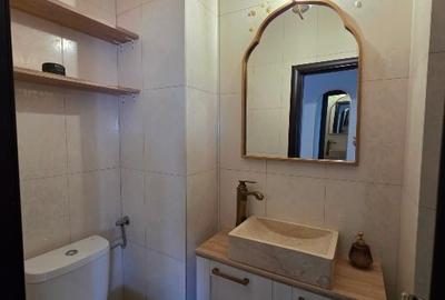 Apartament cu 3 camere decomandat în Faleza Nord